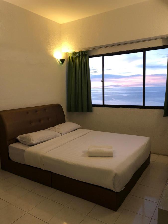 Beach Resort Home Stay Sri Sayang Apartment Batu Ferringhi 2Bedroom מראה חיצוני תמונה